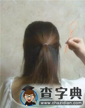     穿裙巧扎发 母女俩都美美哒28